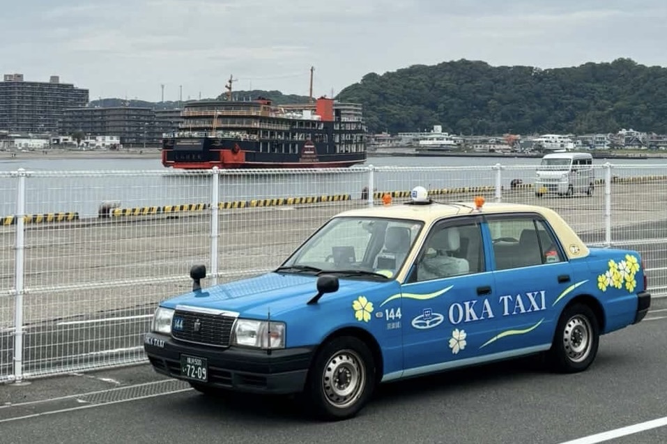 岡タクシー走行写真